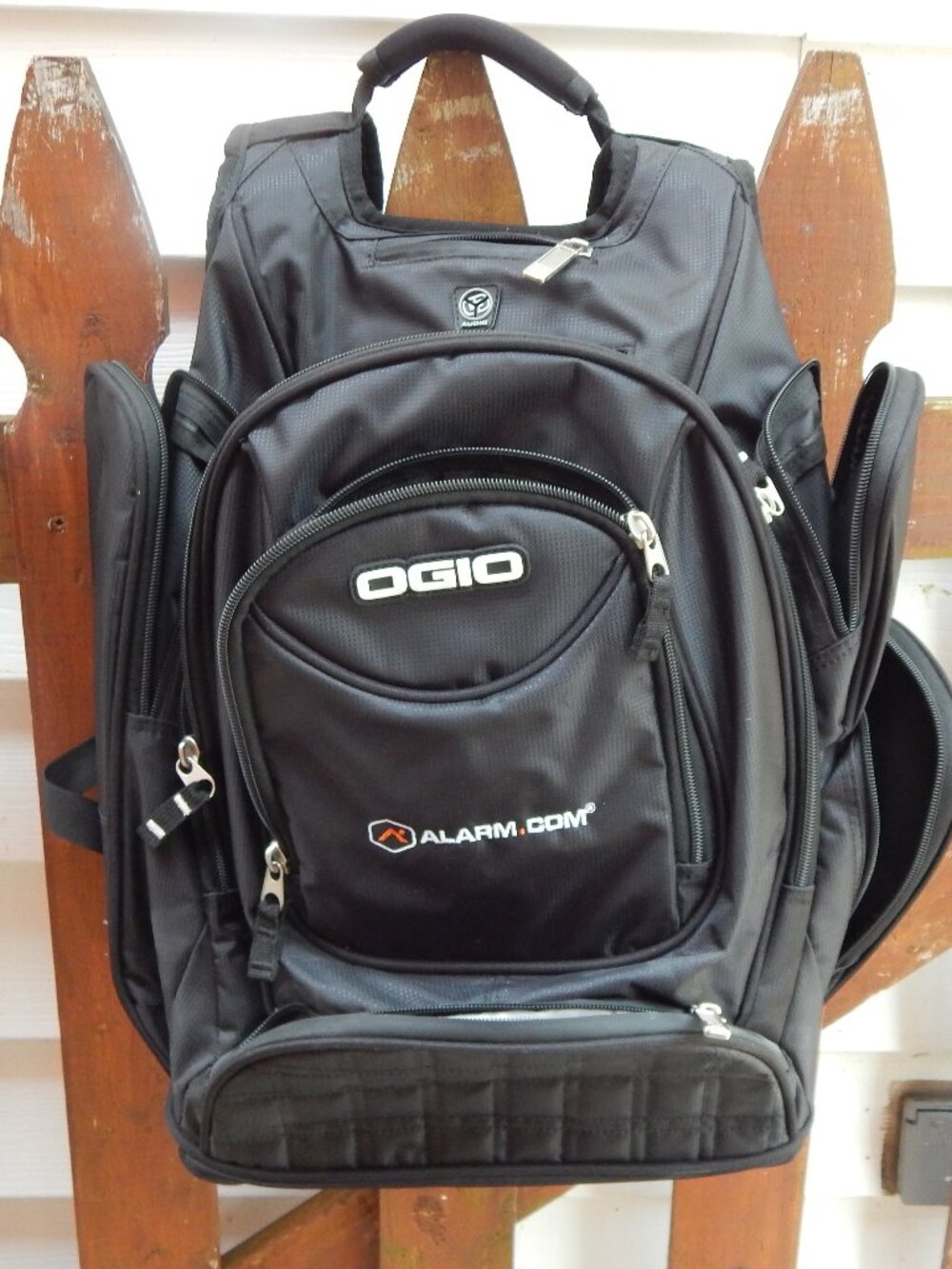 Ogio Black Adult Backpack VERY NICE